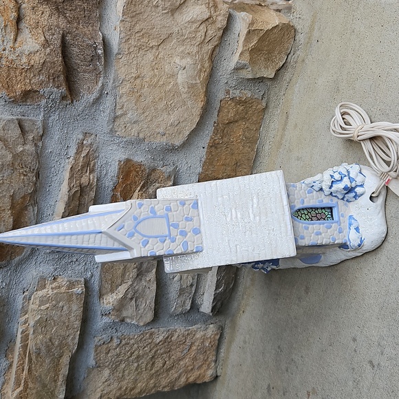 Ceramic Church White Blue Holiday Decor Light Cord Vintage Christmas Decoration - Picture 8 of 12